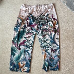 Soma sensual Floral Patterned Satin Pants
